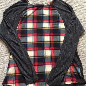 ✨ Plaid and Gray Blouse